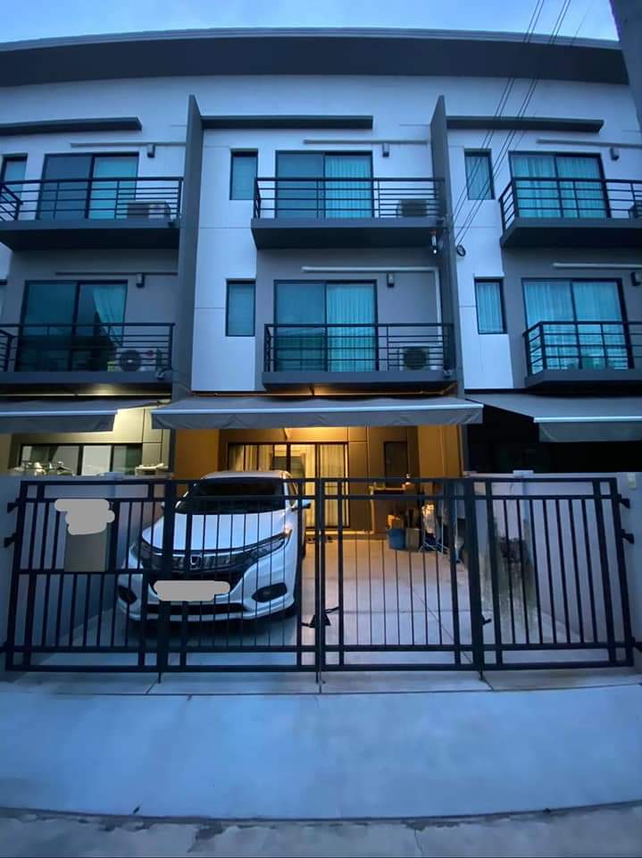 (VBM-441) Baan Klang Muang Ratchaphruek-Rama 5,3 storey townhouse,141 sqm 3bed 3bath