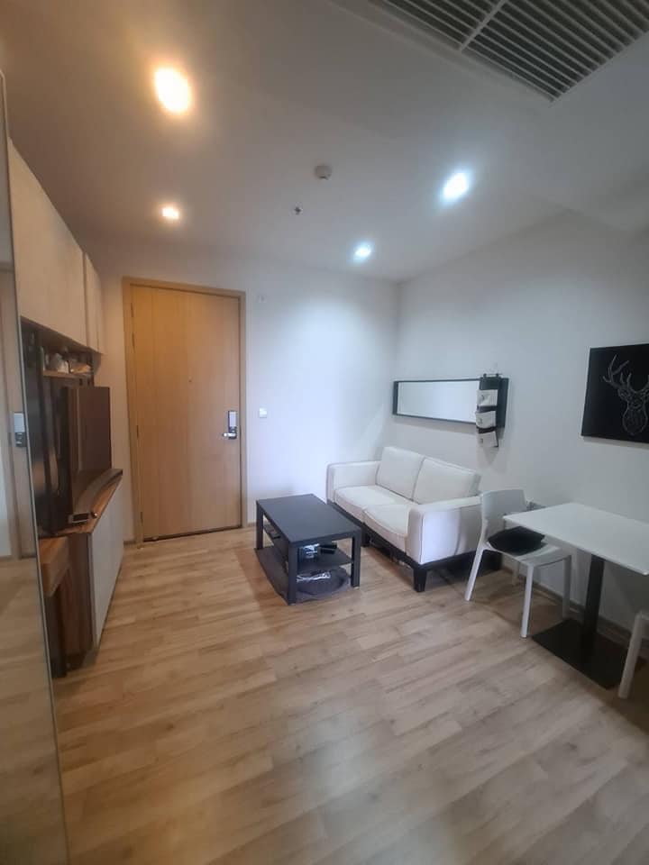 (CSL-272),The Line Jatujak - Mochit,MRT Chatuchak 350 m.,1bed 1bath,35sqm.,28FL