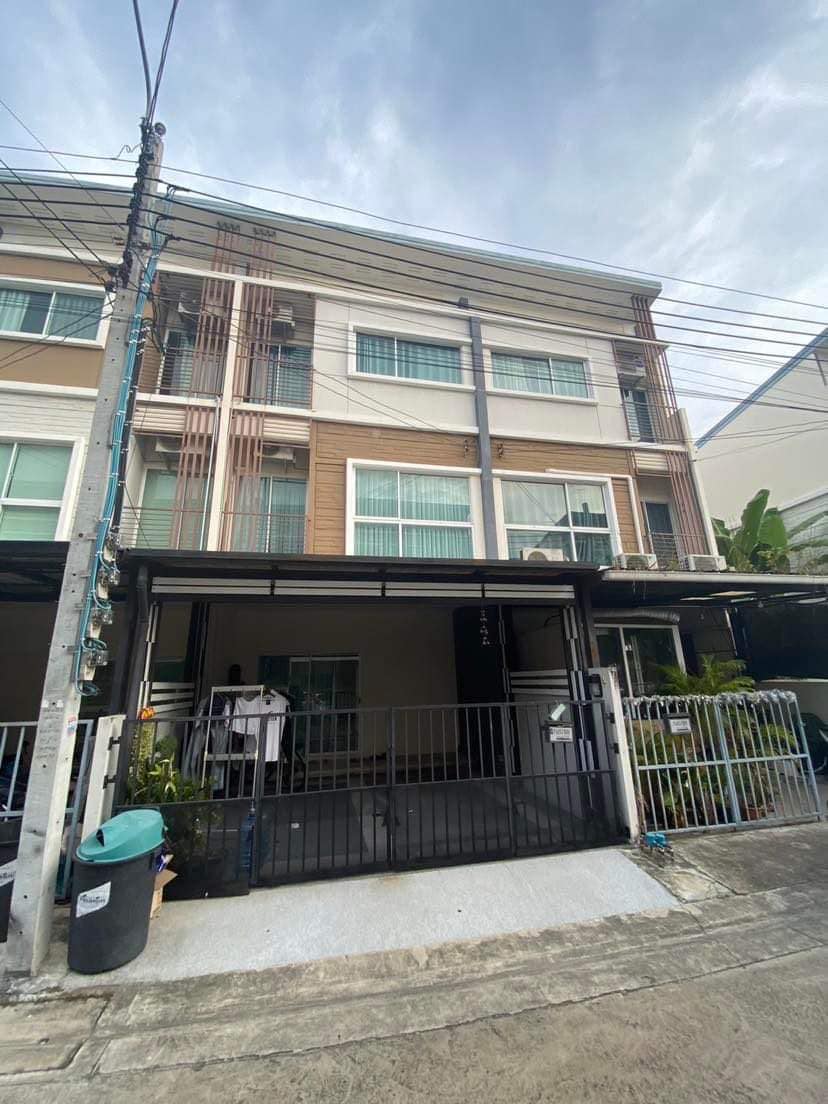 (VRA-338)Villette City Pattanakarn 38 ,BTS On Nut 3bed 3bath 160sqm 3FL